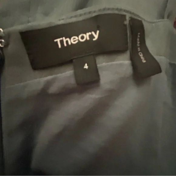 Theory midi dress - Picture 8 of 9